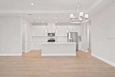 House in Palmetto, Florida 2 bedrooms, 170.75 sq.m. № 2350412 - photo 9