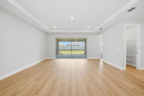 House in Palmetto, Florida 2 bedrooms, 170.75 sq.m. № 2350412 - photo 6