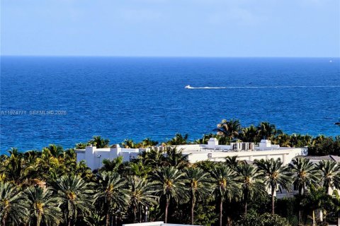 Copropriété à vendre à Hallandale Beach, Floride: 2 chambres, 106.37 m2 № 2036096 - photo 23