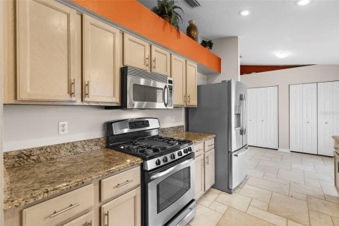 House in Valrico, Florida 3 bedrooms, 155.89 sq.m. № 1805774 - photo 26