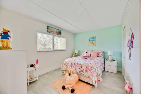 Condo in Venice, Florida, 2 bedrooms  № 1532216 - photo 11