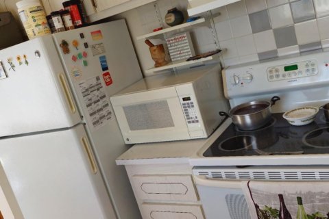 Купить кондоминиум в Палм Спрингс, Флорида 4 комнаты, 84.73м2, № 2084136 - фото 17
