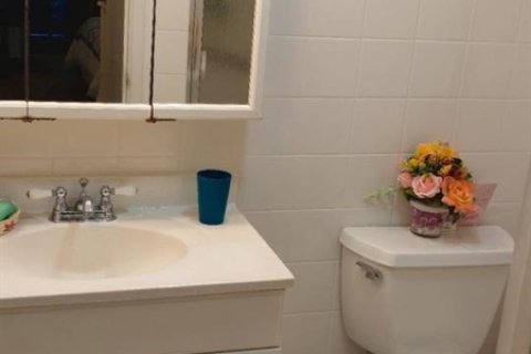 Купить кондоминиум в Палм Спрингс, Флорида 4 комнаты, 84.73м2, № 2084136 - фото 10