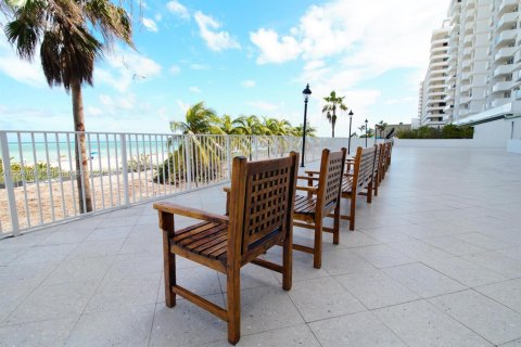 Condominio en alquiler en Miami Beach, Florida, 2 dormitorios, 86.4 m2 № 1959063 - foto 26