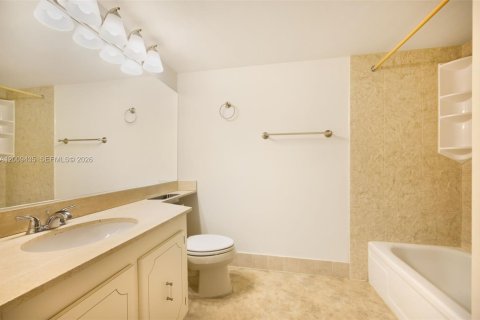 Copropriété à vendre à Miami, Floride: 1 chambre, 71.35 m2 № 2170994 - photo 20