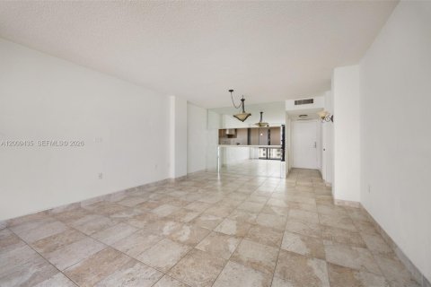 Copropriété à vendre à Miami, Floride: 1 chambre, 71.35 m2 № 2170994 - photo 11