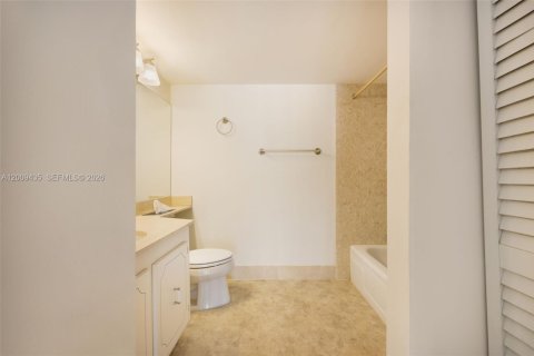 Copropriété à vendre à Miami, Floride: 1 chambre, 71.35 m2 № 2170994 - photo 21