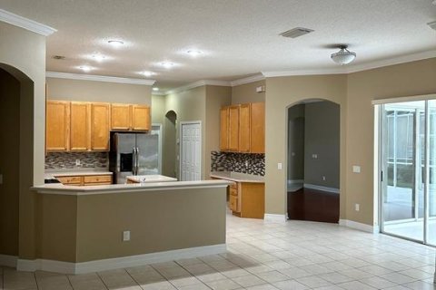 House in Tampa, Florida 4 bedrooms, 235.23 sq.m. № 1915990 - photo 4