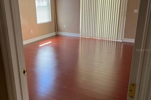 House in Tampa, Florida 4 bedrooms, 235.23 sq.m. № 1915990 - photo 8