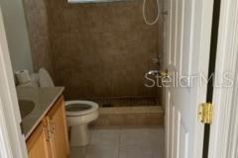 House in Tampa, Florida 4 bedrooms, 235.23 sq.m. № 1915990 - photo 18