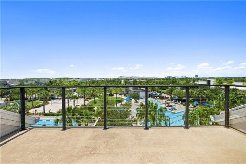 Touwnhouse à vendre à Orlando, Floride: 3 chambres, 226.4 m2 № 1781380 - photo 2