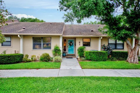 Condominio en venta en Lakeland, Florida, 2 dormitorios, 149.11 m2 № 1626996 - foto 1