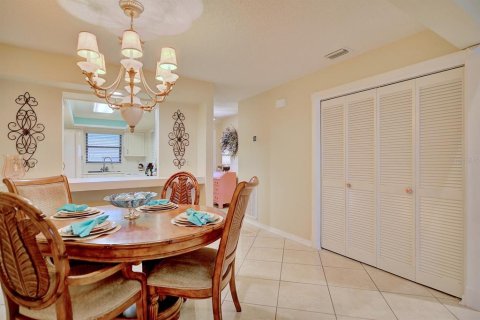 Condominio en venta en Lakeland, Florida, 2 dormitorios, 149.11 m2 № 1626996 - foto 23