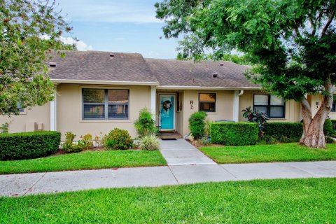 Condominio en venta en Lakeland, Florida, 2 dormitorios, 149.11 m2 № 1626996 - foto 2
