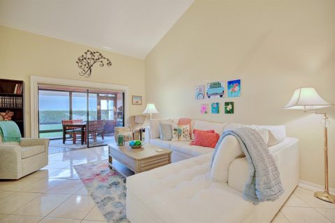 Condominio en venta en Lakeland, Florida, 2 dormitorios, 149.11 m2 № 1626996 - foto 16