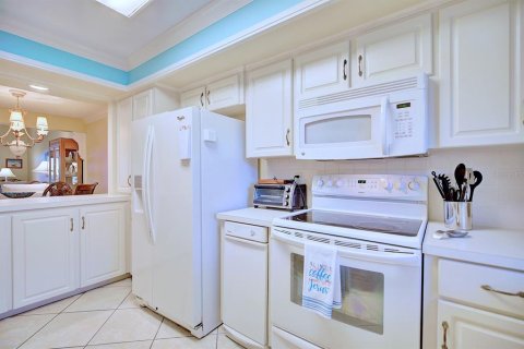 Condominio en venta en Lakeland, Florida, 2 dormitorios, 149.11 m2 № 1626996 - foto 13