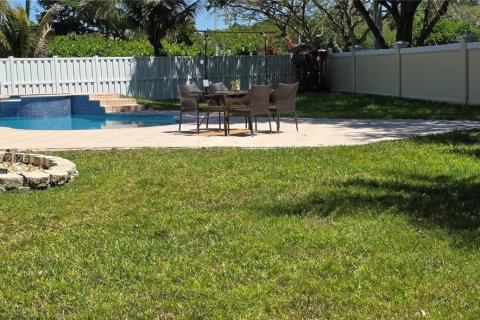 Villa ou maison à vendre à Cooper City, Floride: 4 chambres, 200.11 m2 № 2072466 - photo 11