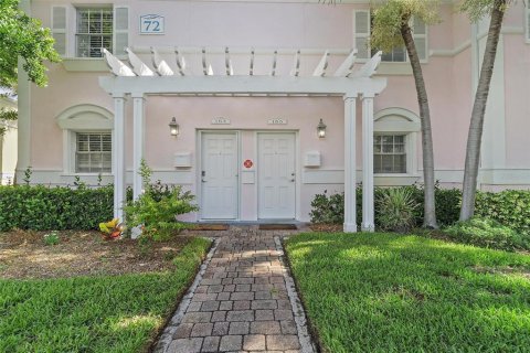 Touwnhouse à louer à Saint Petersburg, Floride: 2 chambres, 100.71 m2 № 2383943 - photo 2