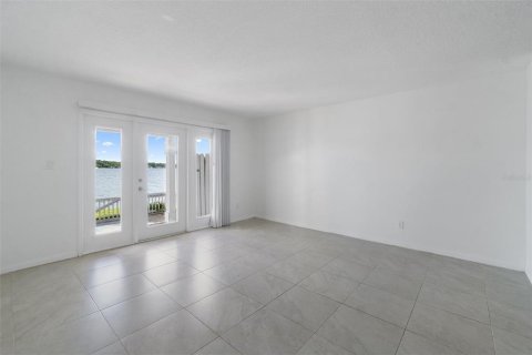 Touwnhouse à louer à Saint Petersburg, Floride: 2 chambres, 100.71 m2 № 2383943 - photo 8