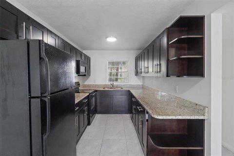 Touwnhouse à louer à Saint Petersburg, Floride: 2 chambres, 100.71 m2 № 2383943 - photo 11