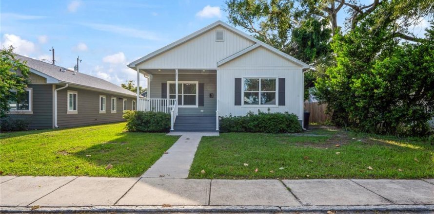 Villa ou maison à Saint Petersburg, Floride 4 chambres, 176.51 m2 № 1917670