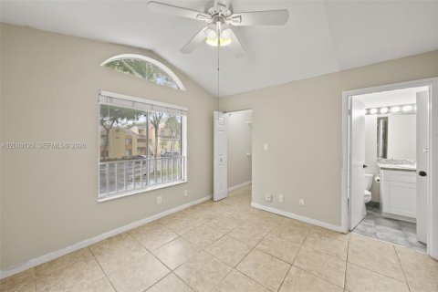 Copropriété à louer à Coral Springs, Floride: 2 chambres, 96.99 m2 № 2346324 - photo 6