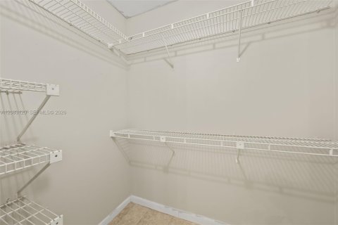 Copropriété à louer à Coral Springs, Floride: 2 chambres, 96.99 m2 № 2346324 - photo 18