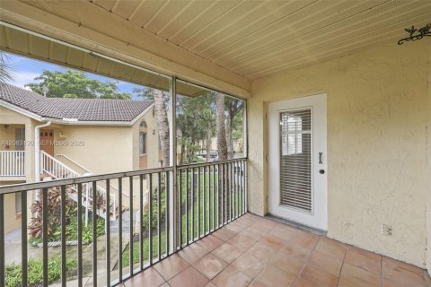 Copropriété à louer à Coral Springs, Floride: 2 chambres, 96.99 m2 № 2346324 - photo 21