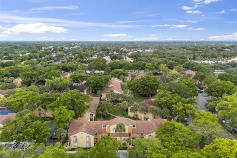Copropriété à louer à Coral Springs, Floride: 2 chambres, 96.99 m2 № 2346324 - photo 23