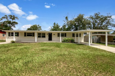 Villa ou maison à vendre à Orange Park, Floride: 3 chambres, 157.75 m2 № 770709 - photo 1