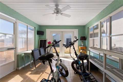 Casa en venta en Polk City, Florida, 1 dormitorio, 98.1 m2 № 2396639 - foto 20