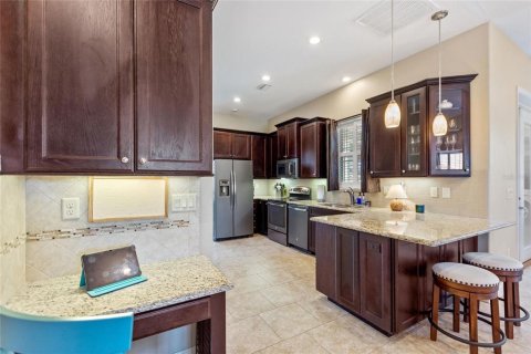 Casa en venta en Polk City, Florida, 1 dormitorio, 98.1 m2 № 2396639 - foto 12