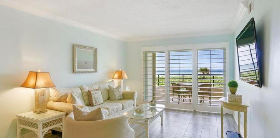 Condo in Juno Beach, Florida, 2 bedrooms  № 923957