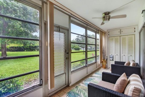 Condo in Coconut Creek, Florida, 2 bedrooms № 2183032 - photo 17