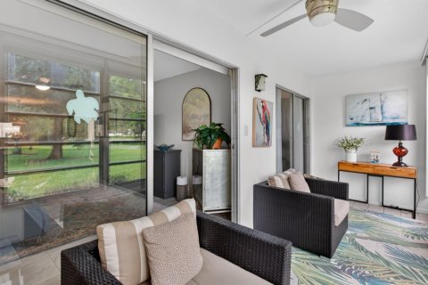 Condo in Coconut Creek, Florida, 2 bedrooms № 2183032 - photo 19