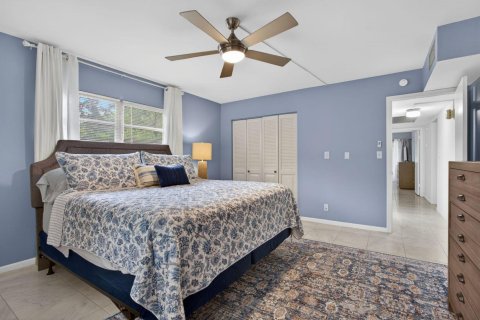 Condo in Coconut Creek, Florida, 2 bedrooms № 2183032 - photo 25