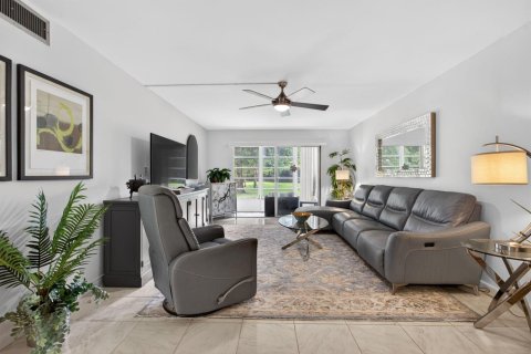 Condo in Coconut Creek, Florida, 2 bedrooms № 2183032 - photo 12