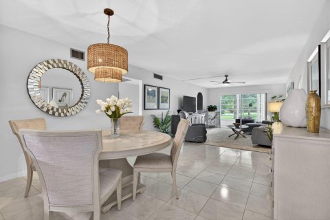 Condo in Coconut Creek, Florida, 2 bedrooms № 2183032 - photo 9