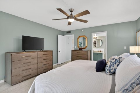 Condo in Coconut Creek, Florida, 2 bedrooms № 2183032 - photo 3