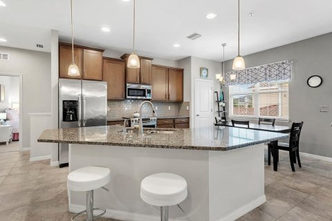 Condo in Sarasota, Florida, 3 bedrooms  № 2403347 - photo 5