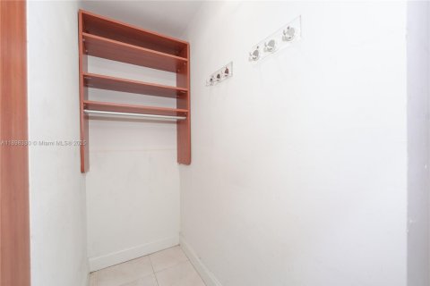 Copropriété à vendre à Miami Beach, Floride: 1 chambre, 73.21 m2 № 1950804 - photo 9