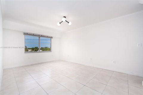 Copropriété à vendre à Miami Beach, Floride: 1 chambre, 73.21 m2 № 1950804 - photo 6