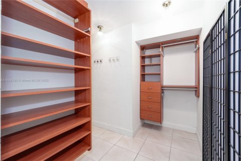 Copropriété à vendre à Miami Beach, Floride: 1 chambre, 73.21 m2 № 1950804 - photo 8