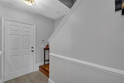 Condo in Orlando, Florida, 2 bedrooms  № 1908902 - photo 11
