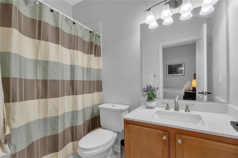 Condo in Orlando, Florida, 2 bedrooms  № 1908902 - photo 24