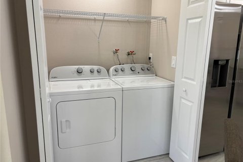 Copropriété à vendre à Bradenton, Floride: 2 chambres, 97.55 m2 № 1778177 - photo 20
