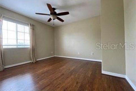 Touwnhouse à vendre à Sanford, Floride: 3 chambres, 178.09 m2 № 2342514 - photo 4