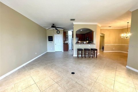 Touwnhouse à vendre à Sanford, Floride: 3 chambres, 178.09 m2 № 2342514 - photo 10