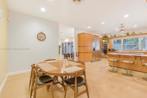 Купить виллу или дом в Локсахатчи-Гроувс, Флорида 6 спален, 577.95м2, № 1960602 - фото 14