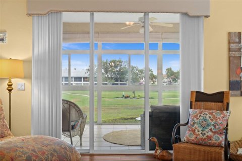 Condo in Venice, Florida, 3 bedrooms  № 1919589 - photo 27